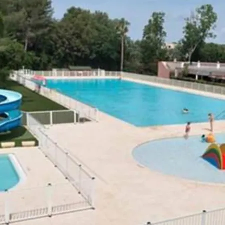 Apartment T2 Avec Wi-fi, Parking Prive, Piscine Et Tennis A 200m Des Plages Et Commerces - Fr-1-316-259