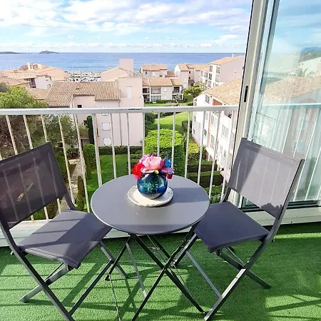 Apartment T2 Avec Wi-fi, Parking Prive, Piscine Et Tennis A 200m Des Plages Et Commerces - Fr-1-316-259 Six-Fours-les-Plages
