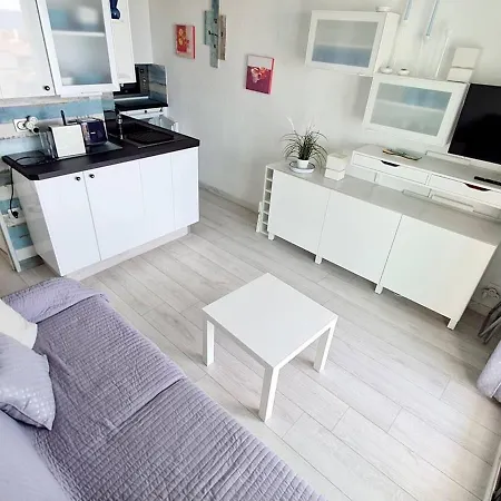 Apartment T2 Avec Wi-fi, Parking Prive, Piscine Et Tennis A 200m Des Plages Et Commerces - Fr-1-316-259 *