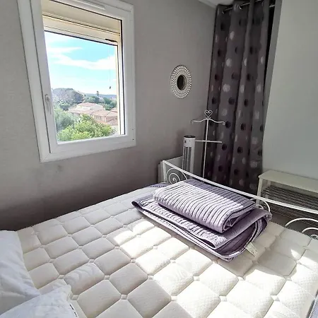 Apartment T2 Avec Wi-fi, Parking Prive, Piscine Et Tennis A 200m Des Plages Et Commerces - Fr-1-316-259 Six-Fours-les-Plages